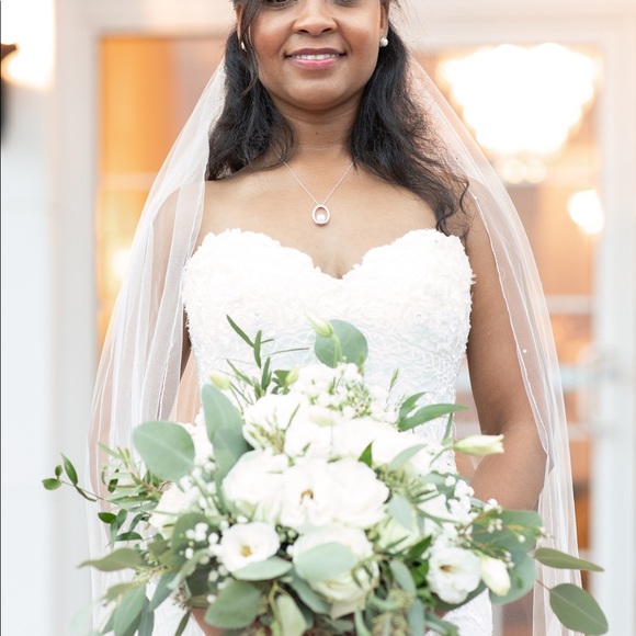 Skylar Wedding Dress
By Sottero and Midgley - Picture 9 of 12